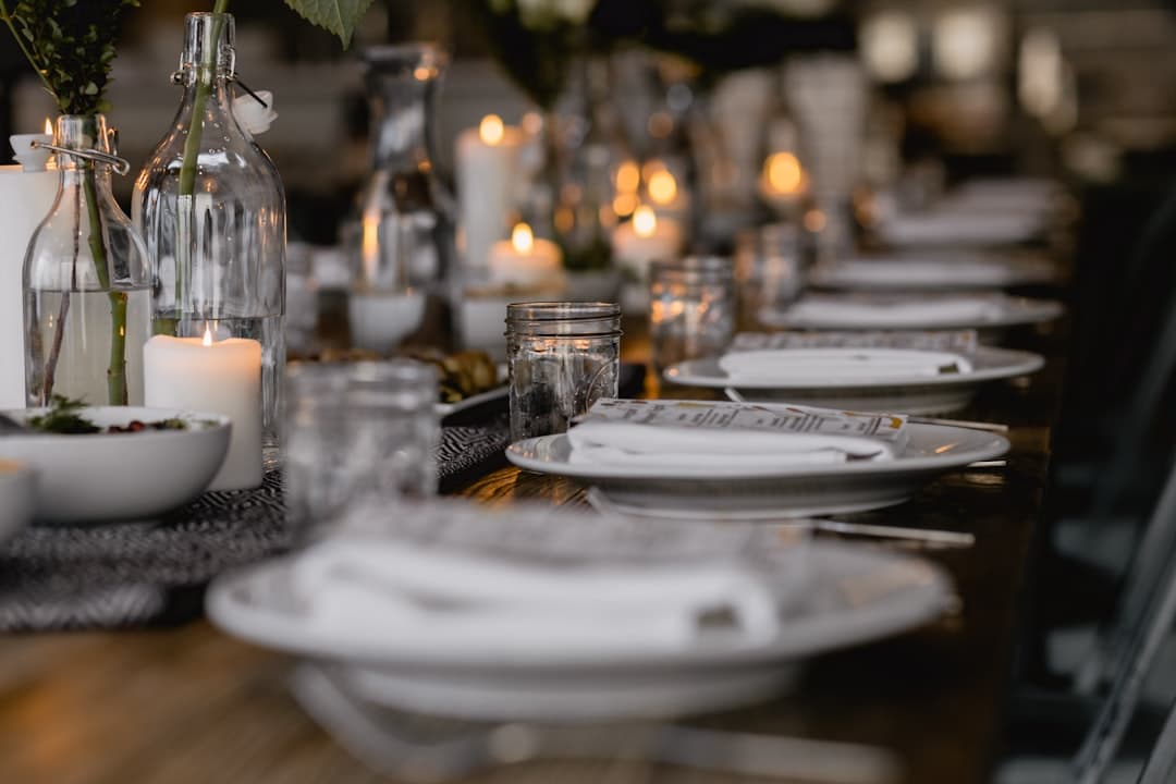 How to set up a luxury dining experience at home
