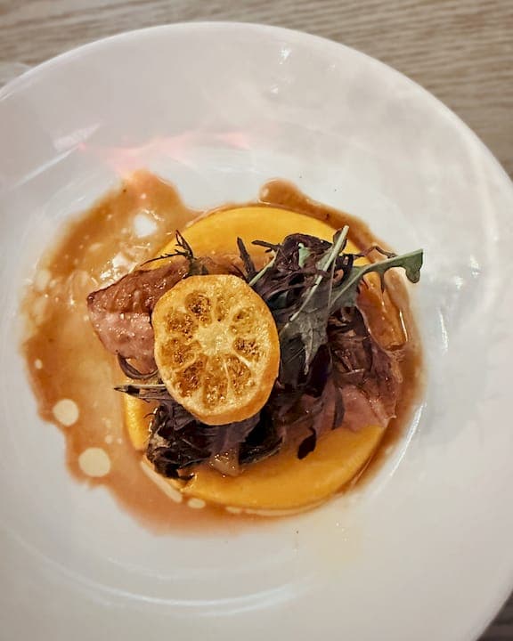 What does a chef tasting experience mean?